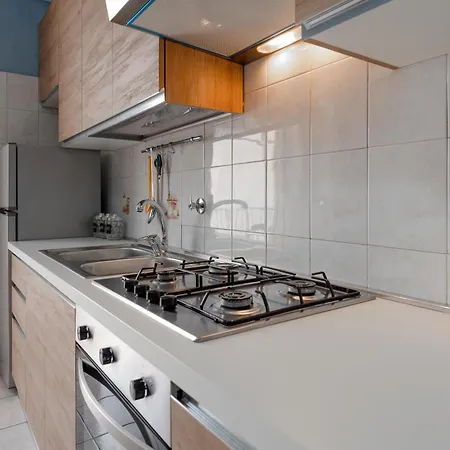 Casa Dora - No Lift Turin